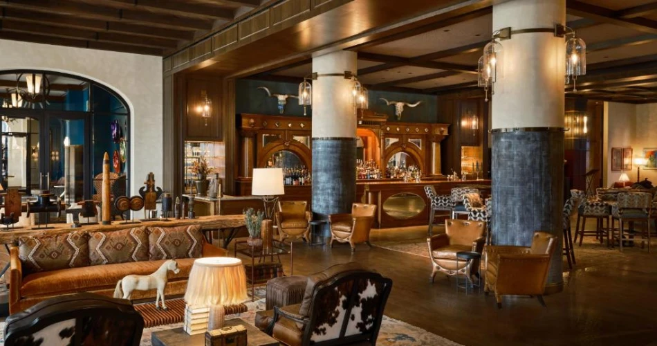 Walk to the Show: Hotels Closest to Dickies Arena in Fort Worth
